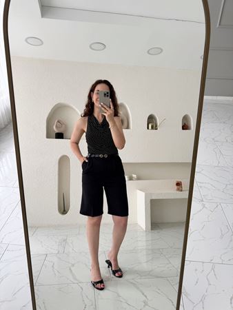 Siyah Tek Pile Şehir Boy Kumaş Şort