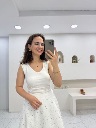 Beyaz V Yaka Yanları Büzgülü Bluz