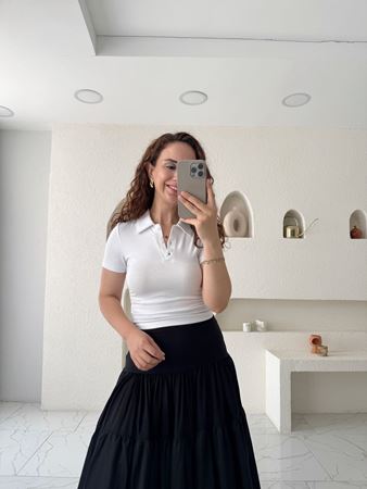 Beyaz Polo Yaka Yanları Büzgülü Bluz