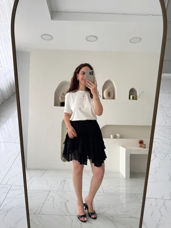 Siyah Fırfırlı Şifon Mini Etek