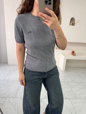 Gri Marka Model Yarım Kol Triko