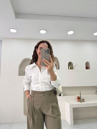 Ekru Agraflı Drapeli Slim Gömlek