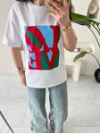 Beyaz Renkli Love Baskılı T-Shirt