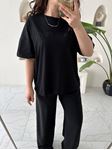 Siyah Mun Mun Yazı ve Taş Detaylı T-Shirt