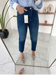 ZR Mavi Kesik Paça Boyfit Jean