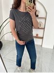 Füme Taş Detaylı T-Shirt