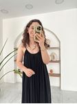 Siyah İp Askılı Keten Elbise
