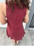 Bordo Cep Detaylı Keten Elbise