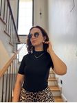Siyah Yüksek Yakalı T-Shirt