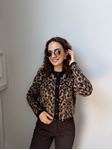 Camel Leopar Desenli Şardonlu Hırka