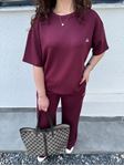 Bordo Yazı Detaylı Modal Takım