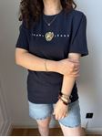 TMMY Orijinal Marka Lacivert Yazı Detaylı Basıc T-shirt