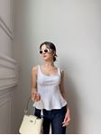 Beyaz Kalın Askılı Peplum Bluz