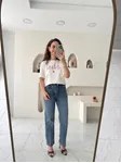 Mavi Yıkamalı Kesik Paça Jean