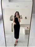 Siyah İnce Askılı Büzgülü Midi Elbise